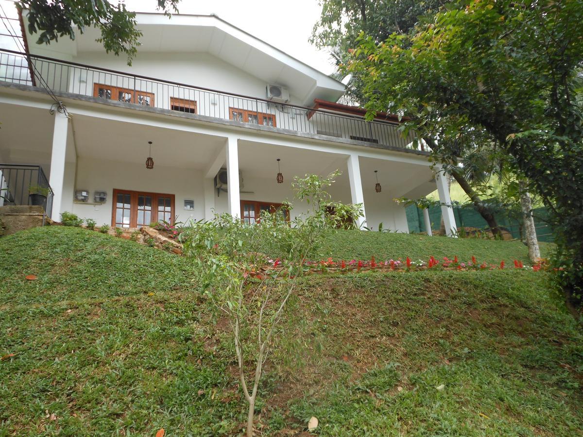 Lavender Hills Home Stay Kandy Exteriör bild